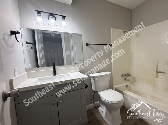 Photo - 4110 Arthur St Unit #15