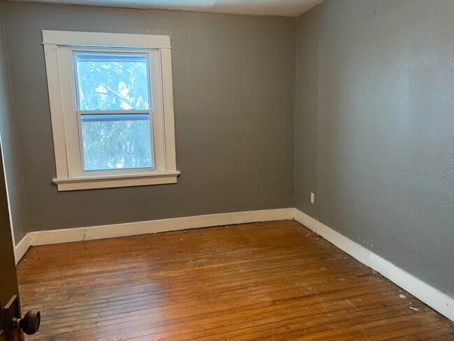 Photo - 53 E Siebenthaler Ave