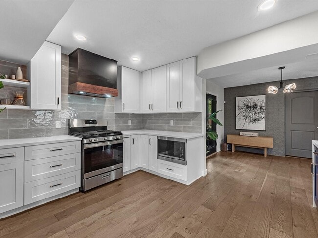 Photo - 5041 Nina Lee Ln