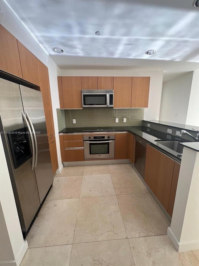 Photo - 1060 Brickell Ave Unit 2711