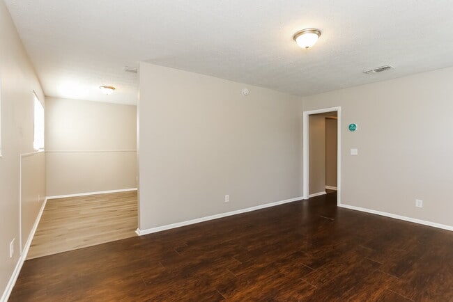 Photo - 6529 Hugh Ct