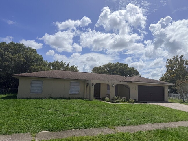 3322 Lambert Ave