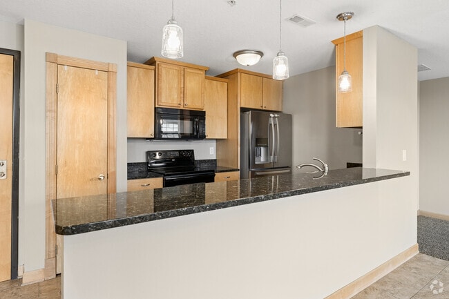 2BR, 1.5BA - 1,385SF - Kitchen - Phase III