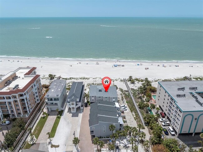 Photo - 12274 1st St W