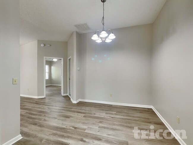 Photo - 8158 Pilgrims Trace Dr