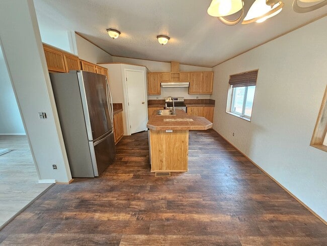 Photo - 1567 W Arch St