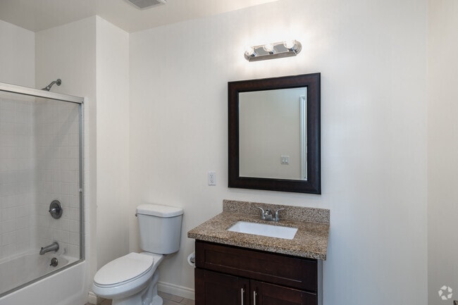 2BR, 2BA -1,035SF - Primary Bathroom
