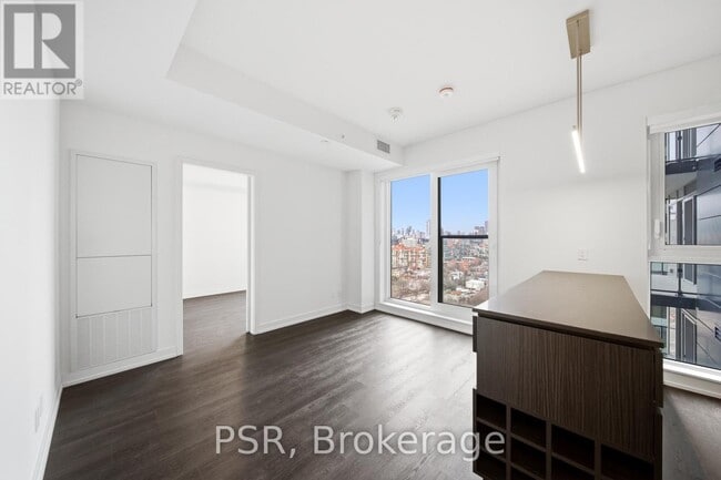 Photo - 70 Ordnance St Unit 1706