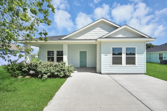638 Stovall Dr