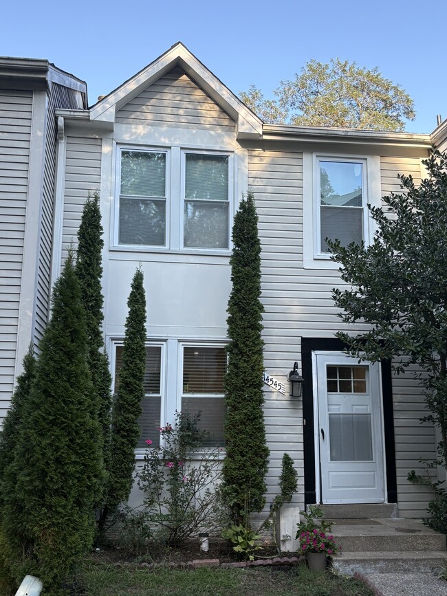 Building Photo - 14545 Almanac Dr Rental