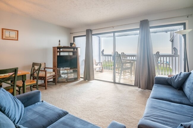 Photo - COZY AND QUAINT FURNISHED OFF-SEASON WINTER GETAWAY Unit Sea Colony 22B