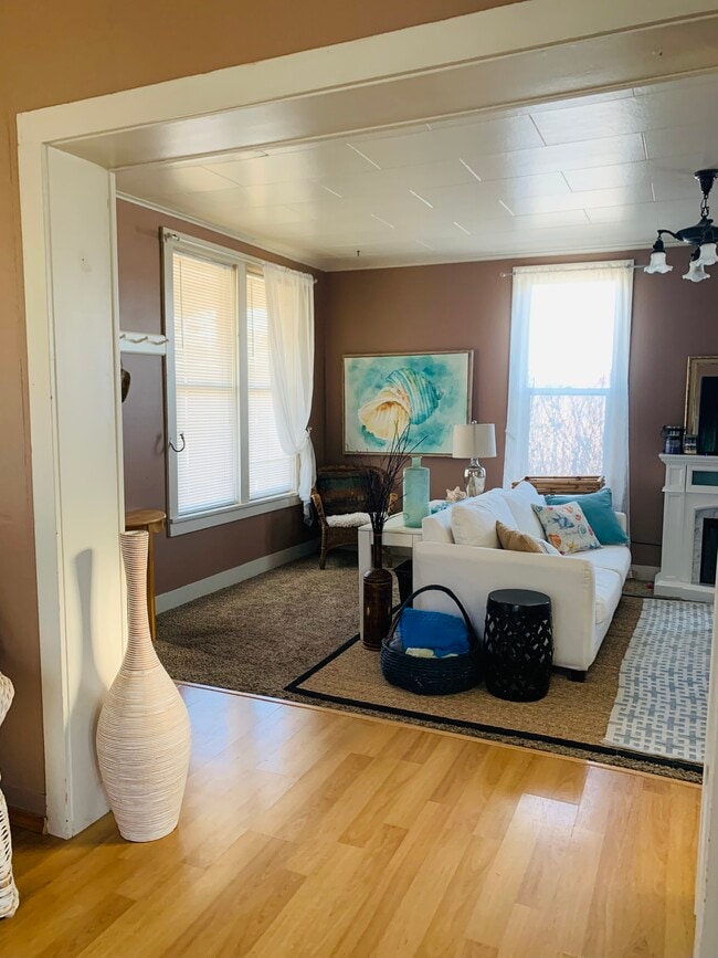 Photo - 905 Ferguson Ave