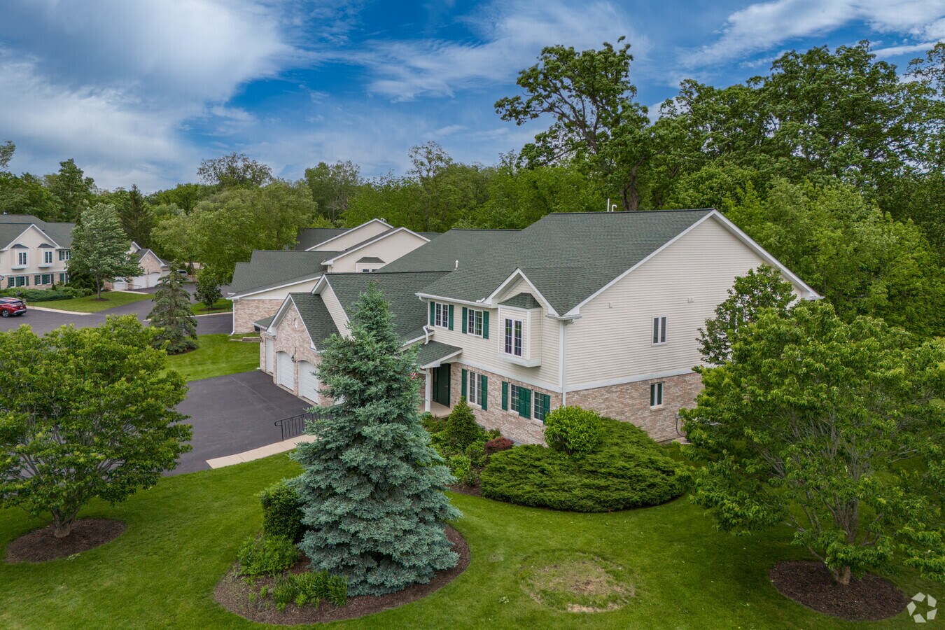 Photo - Bayside Pointe