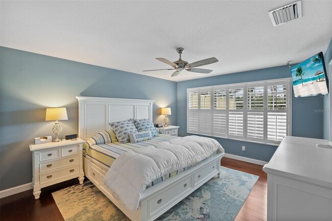 Photo - 2121 Burgos Dr