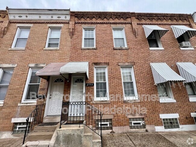 Building Photo - 2755 Plum St Rental