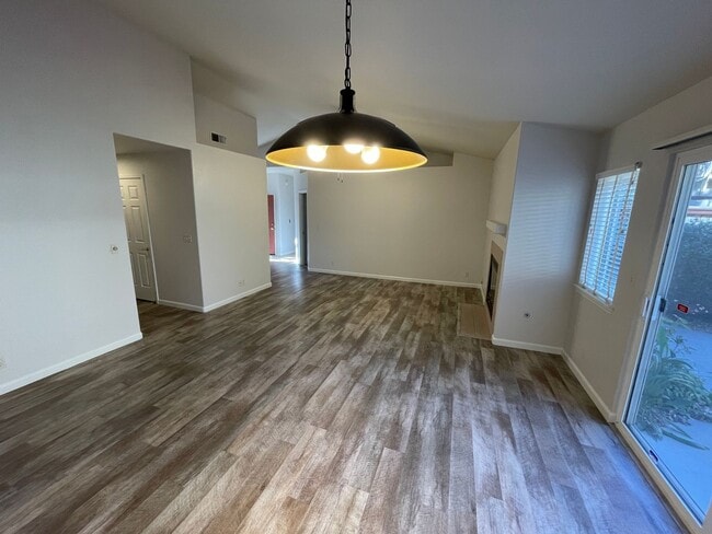 Photo - 3 bedroom 2 bath, Mission Ranch Neighborhood, Turnkey ready to move in.