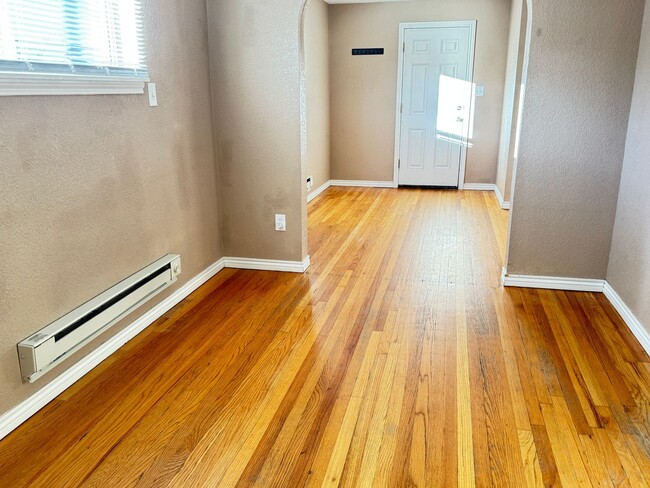 Photo - 2 BEDROOM, 1 BATHROOM SINGLE FAMILY HOME CLOSE TO DOWNTOWN CHEYENNE