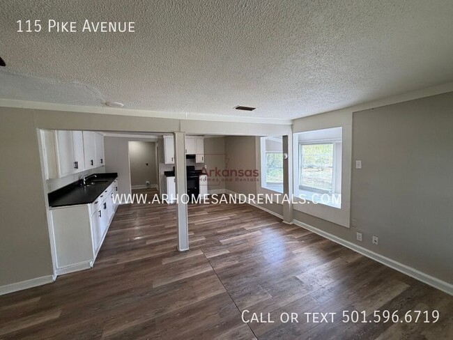 Photo - 115 Pike Ave