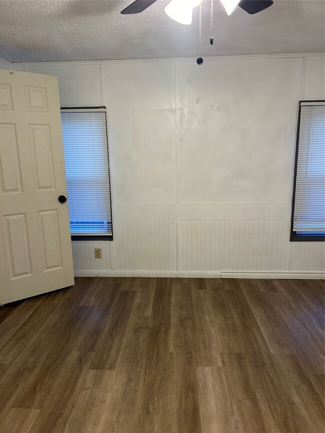 Photo - 10014 Cedar Landing Dr