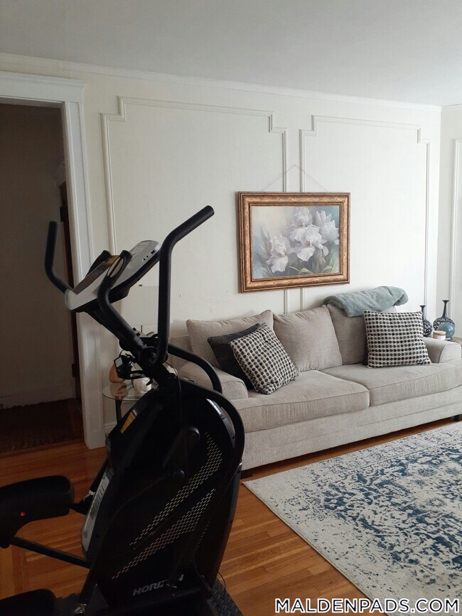 Photo - 90 Maple St Unit 1