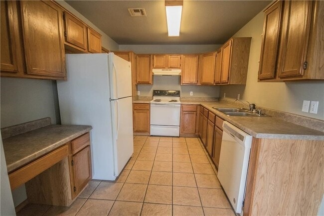 Photo - 2755 Carondolet St