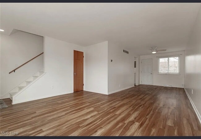 Photo - 1543 Severn Ln Unit 6