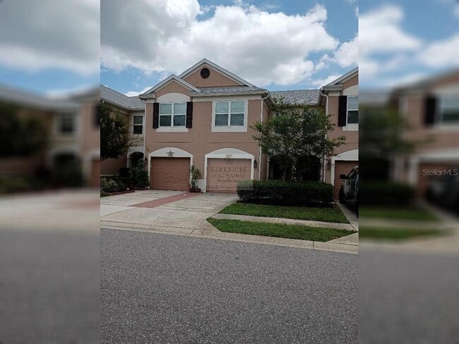 Building Photo - 2534 Glenrise Pl