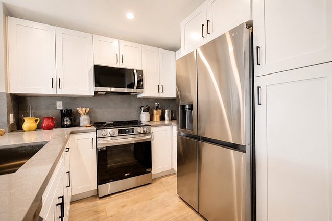 Photo - 11789 Saint Andrews Pl