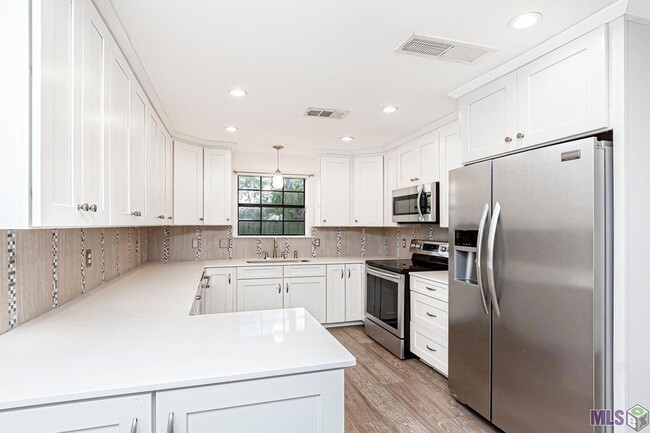 Photo - 15848 Maison Orleans Ct