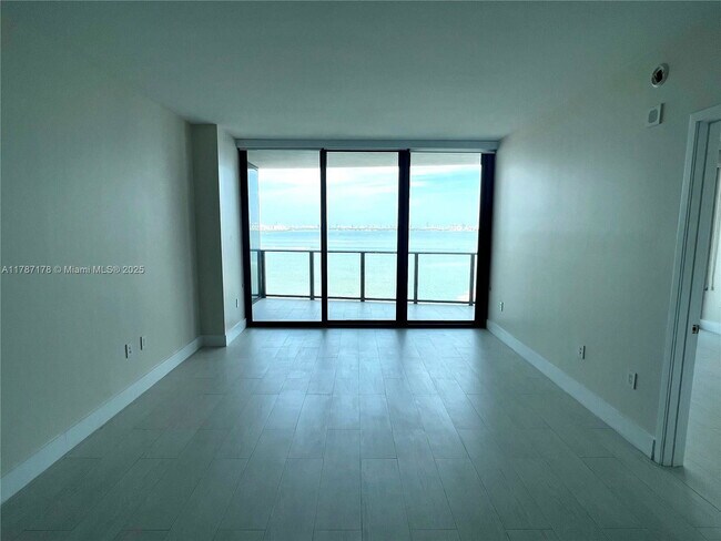 Photo - 460 NE 28th St Unit 1606