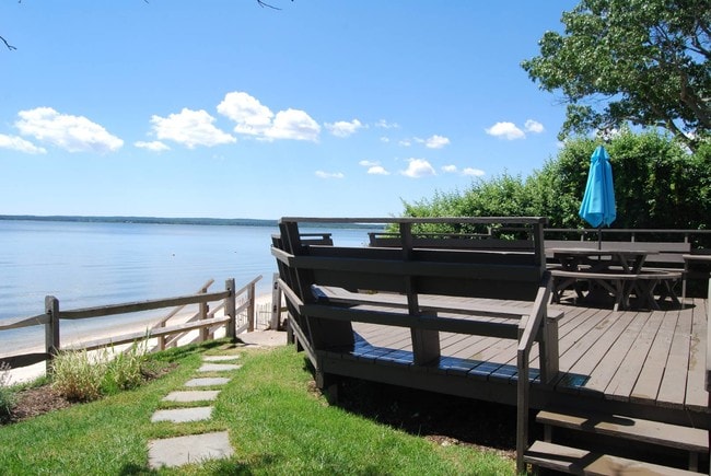 Photo - 47 Bayside Ave