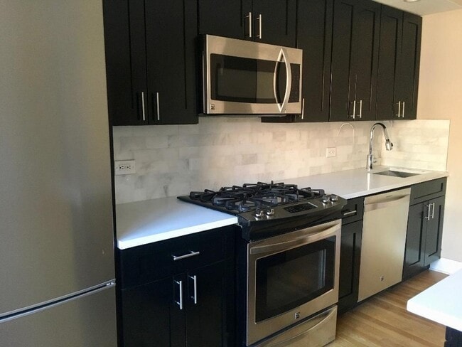 Photo - 30 Park Pl Unit 40-22