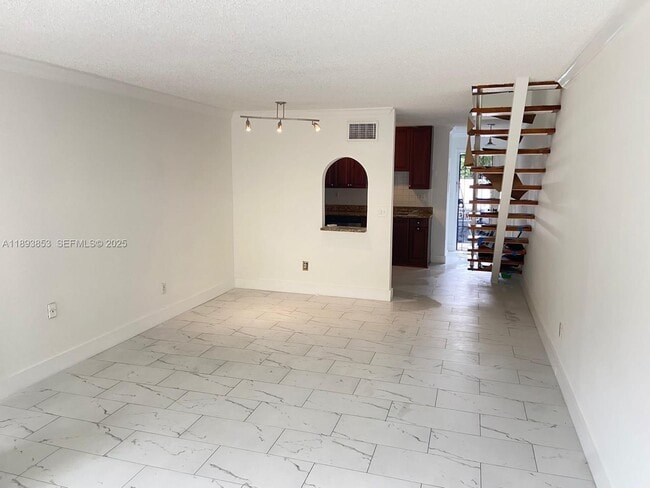 Photo - 15389 S Dixie Hwy Unit 45