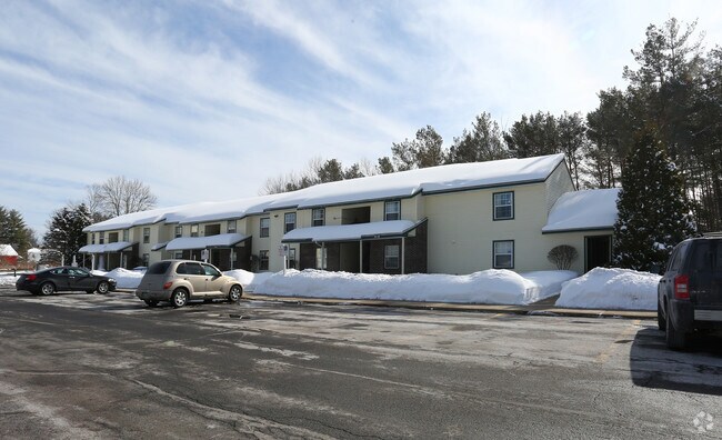 Photo - Wallins Corners Apartments