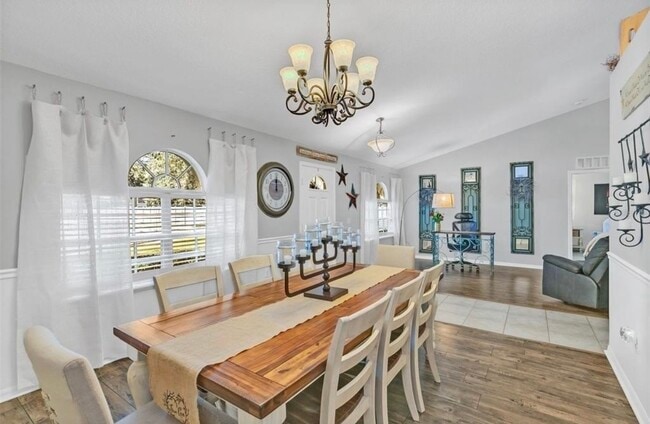 Photo - 920 Westcliffe Dr