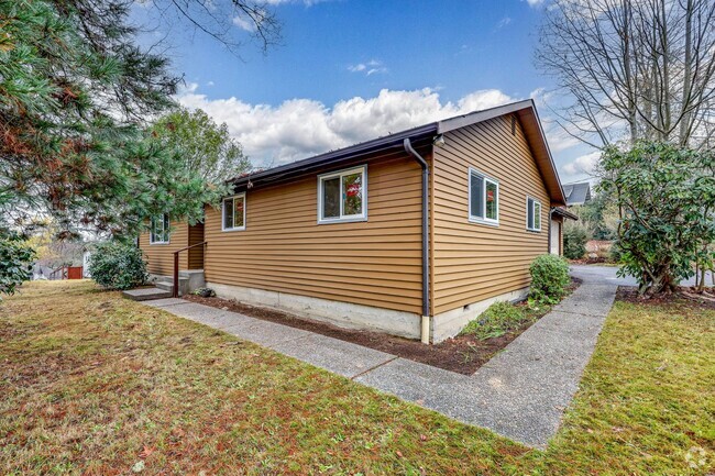 Building Photo - Newly remodeled Rambler Bainbridge Island Rental