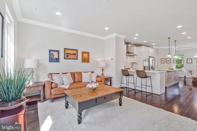 Photo - 4810 Garden View Ln