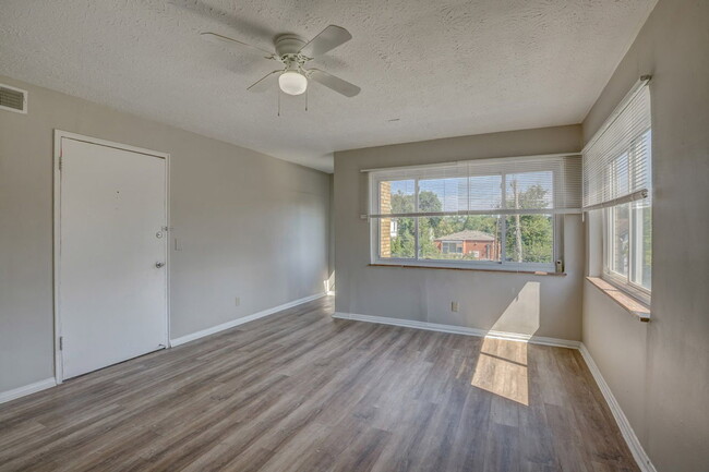 Photo - 783 N Fred Shuttlesworth Cir Unit 4
