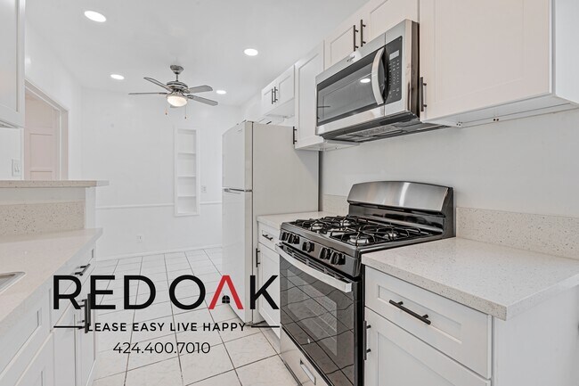 Photo - 336.5 N Curson Ave Unidad 336.5