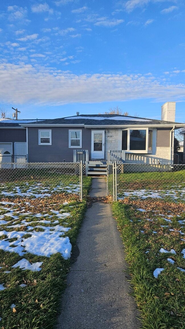 Photo - 3837 5th Ave S