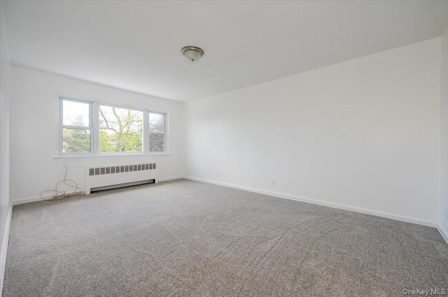 Photo - 3166 Spencer Dr