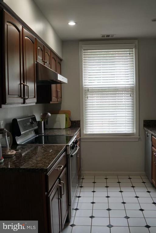 Photo - 6673 McLean Dr