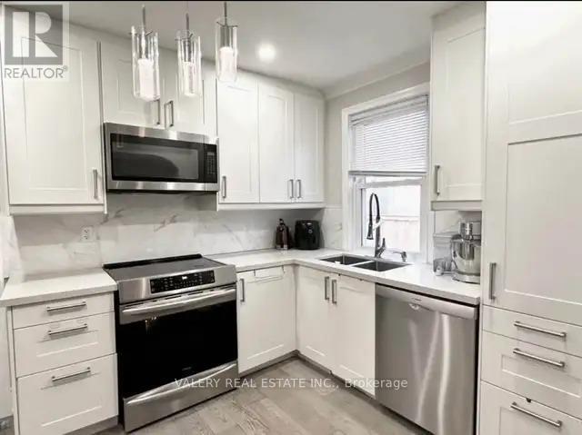 Photo - 133 Meadowvale Dr