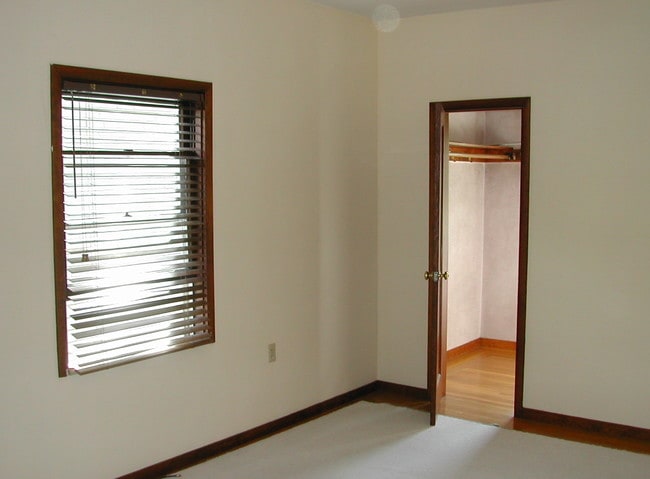 Photo - 1251 33rd St