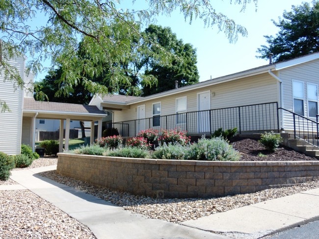 Photo - Capstone Townhomes