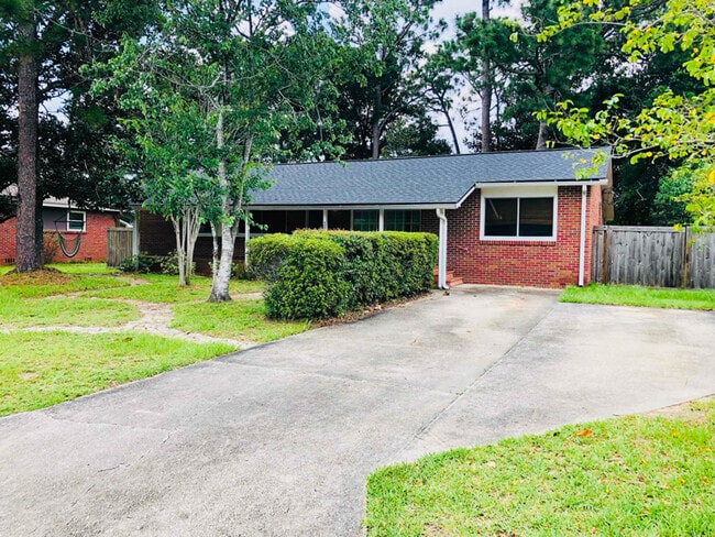 Photo - 3708 Whispering Pines Dr Casa