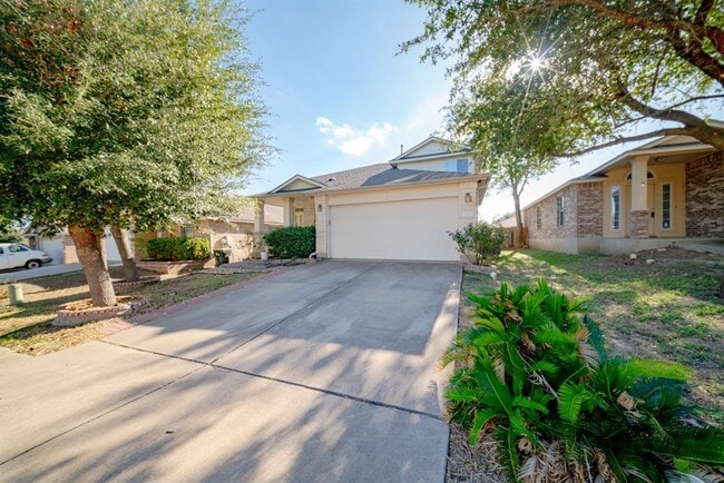 Building Photo - 532 Sweet Leaf Ln