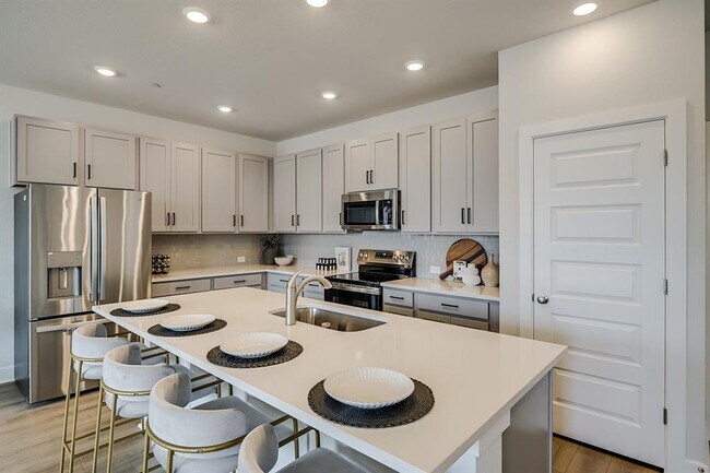 Photo - 533 Emory Crossing Blvd