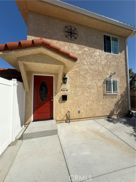 Photo - 746 W 4th Ave
