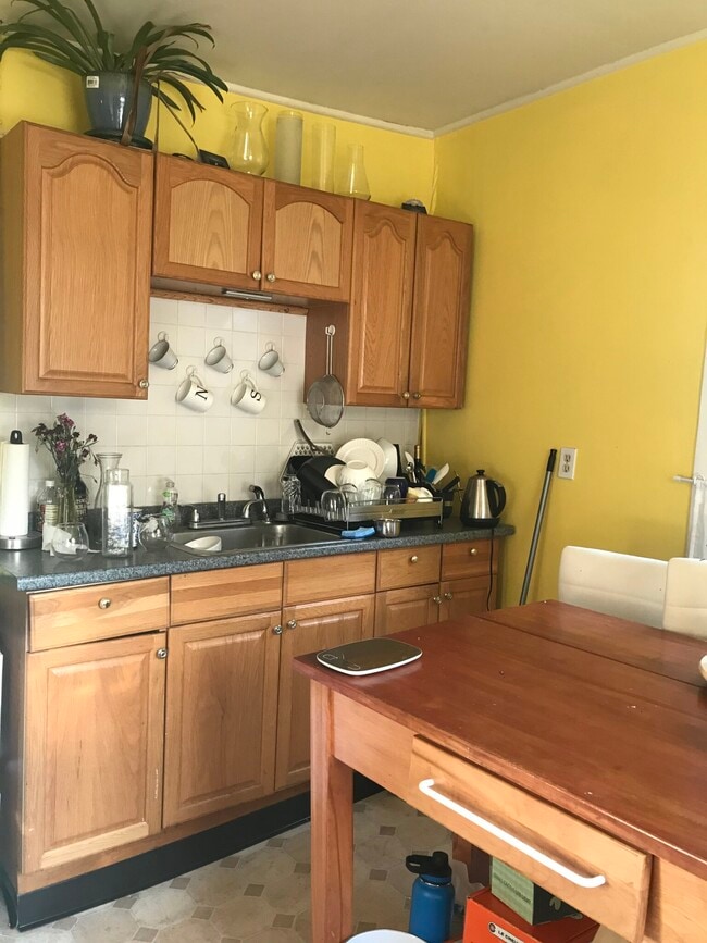 Photo - 3 Watson St Apartments Unit 2R